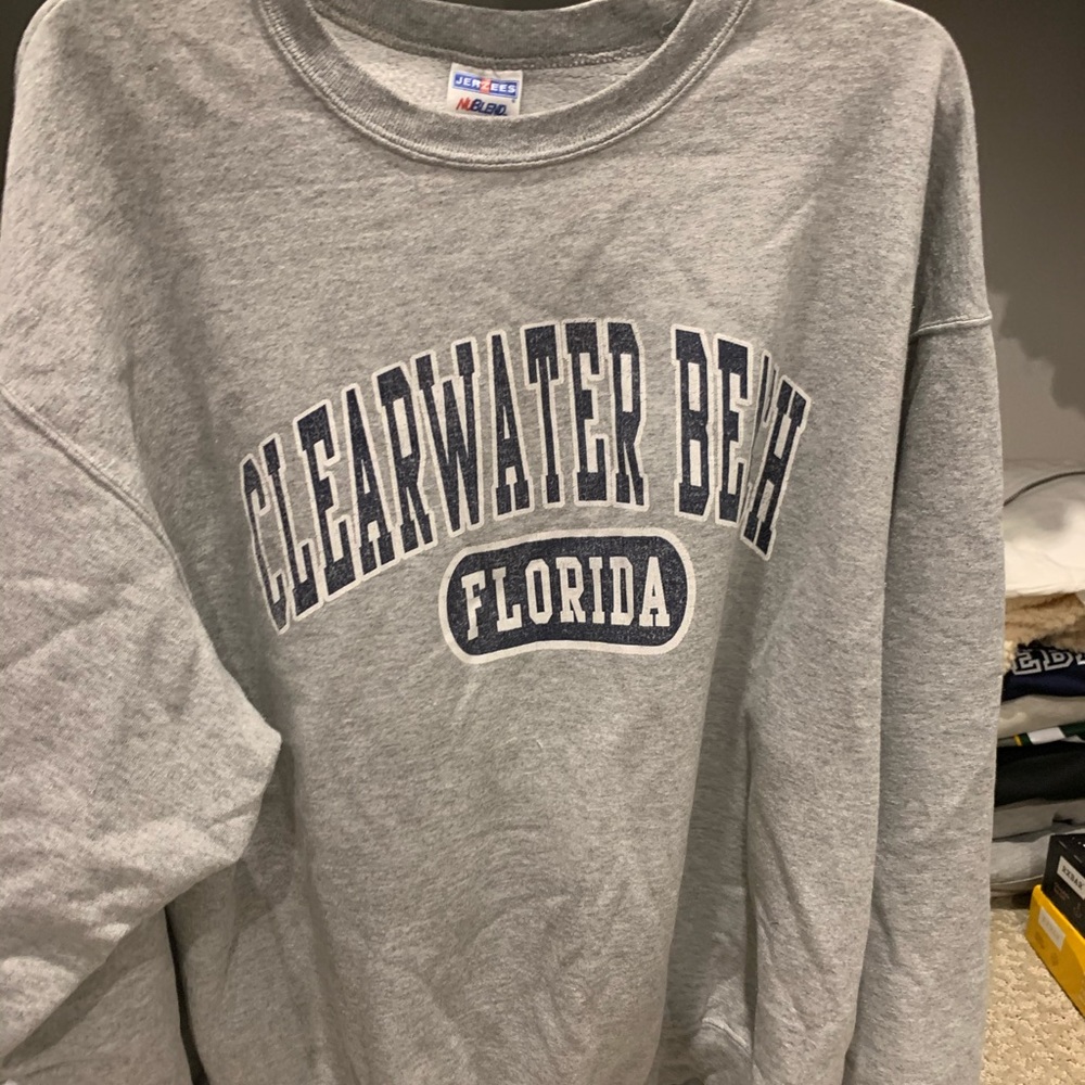 crewneck